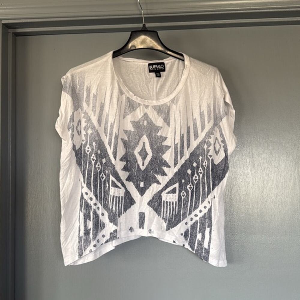 Buffalo David Bitton White Blue Aztec Sleeveless Pullover Top sz M Oversize